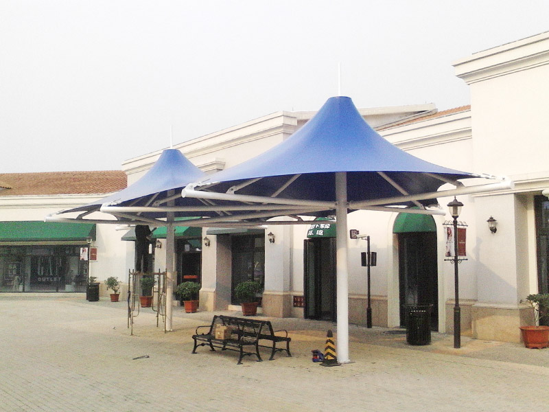 廣場(chǎng)景觀彩膜