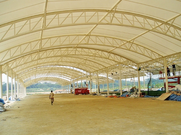 膜結(jié)構(gòu)通道遮陽