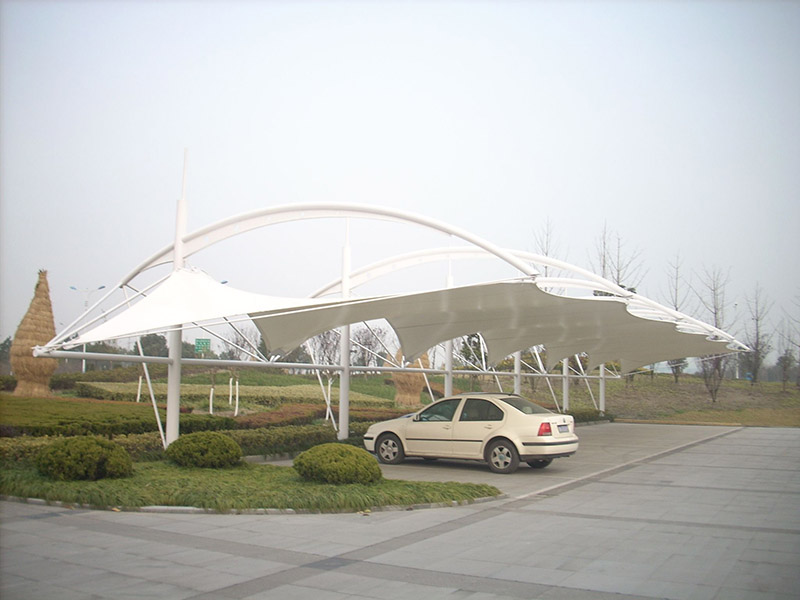 膜結(jié)構(gòu)汽車(chē)棚
