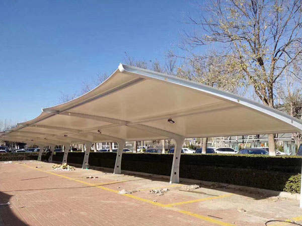 天津市津南區(qū)政府車(chē)棚完工